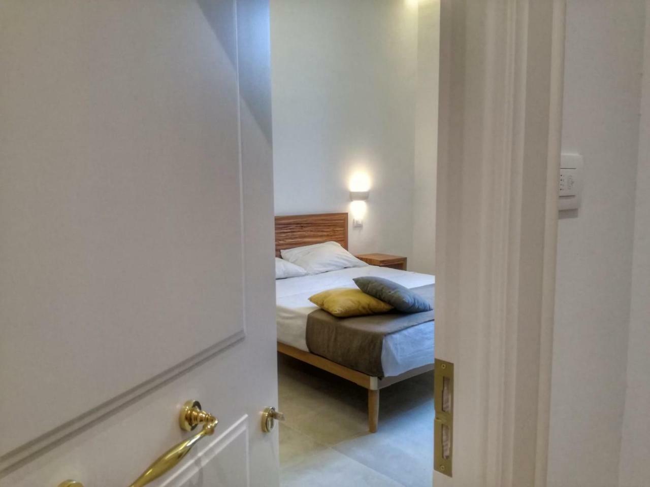Palazzo San Lazzaro Bed & Breakfast Lecce Exterior photo