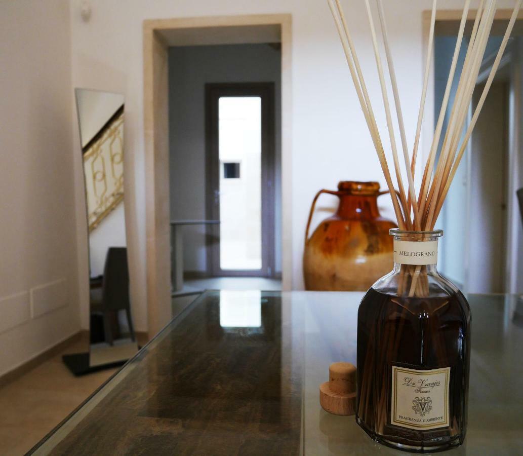 Palazzo San Lazzaro Bed & Breakfast Lecce Exterior photo